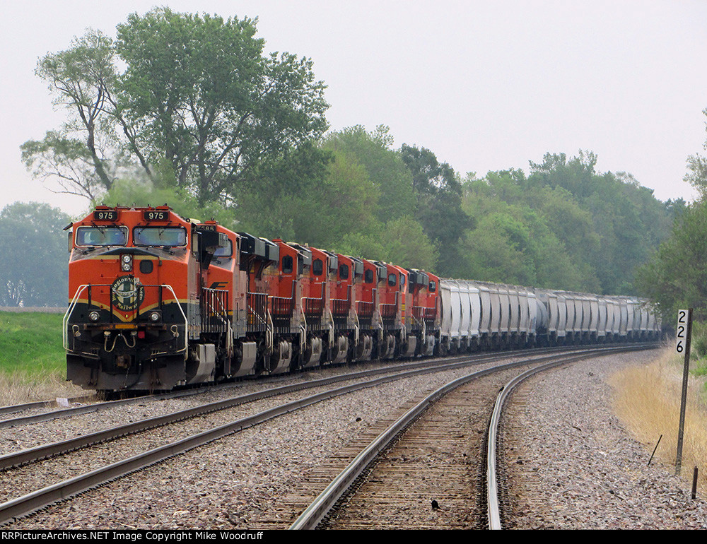 BNSF 975